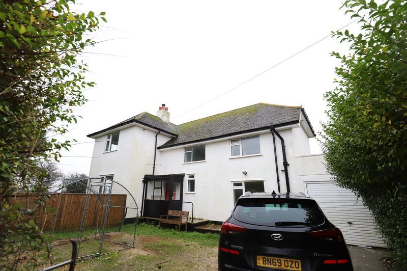 Property photo 1 of 16 Photo 13