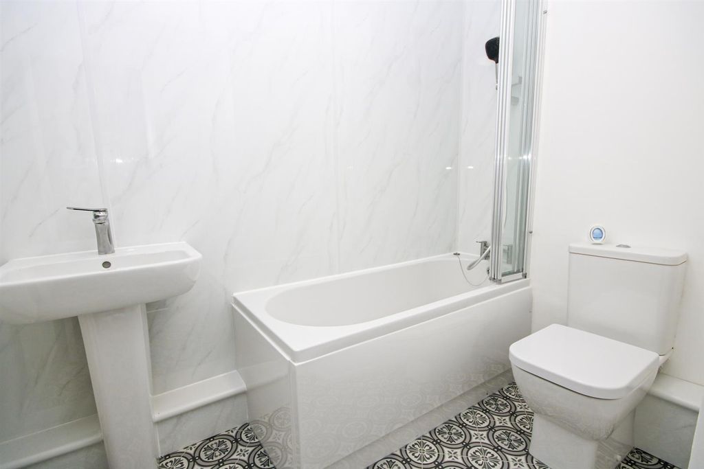 Property photo 2 of 9 3-Img_0405.Jpg