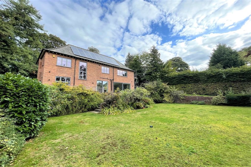 Property photo 1 of 27 (Main)