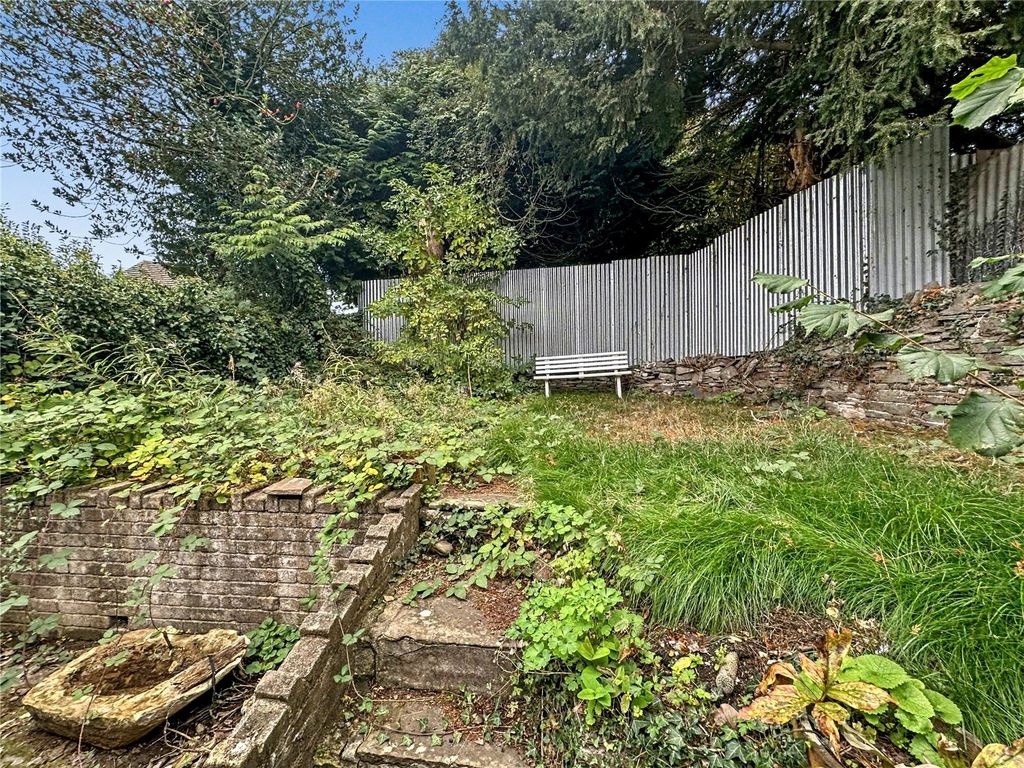 Property photo 3 of 15 Picture No. 10