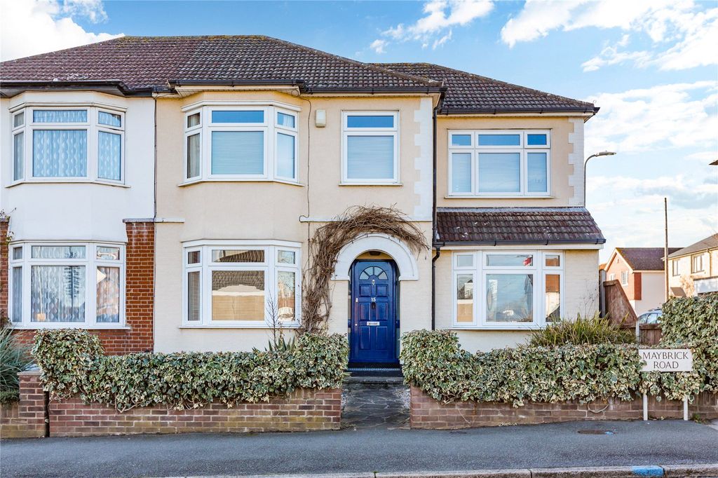 Property photo 1 of 15 Front