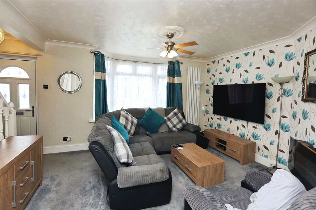 Property photo 3 of 12 Picture No. 48