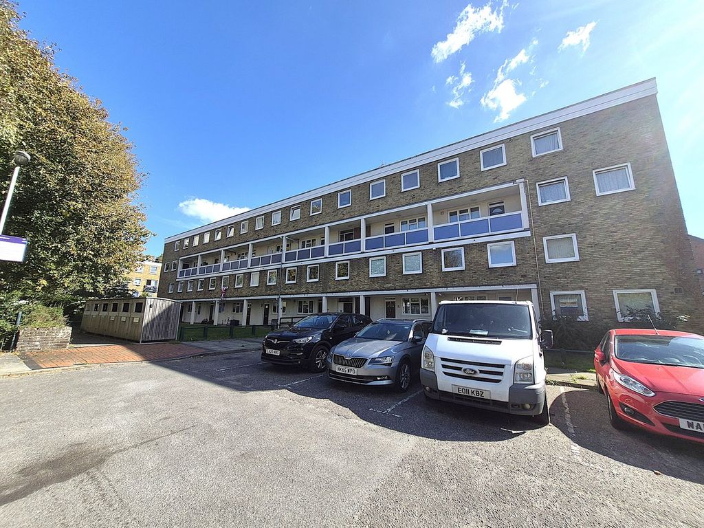 Property photo 1 of 22