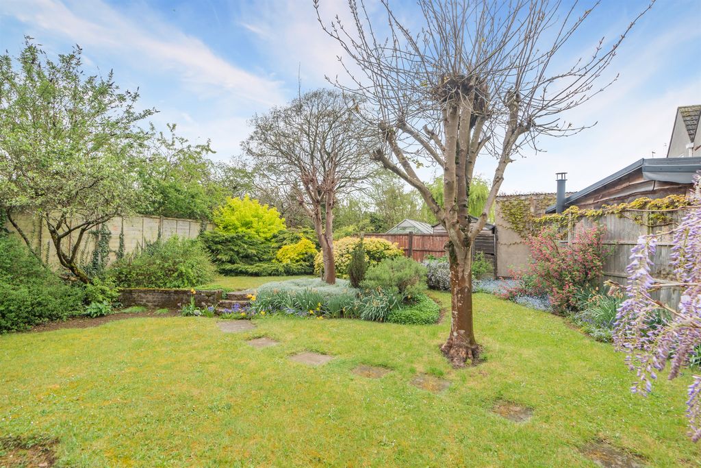 Property photo 1 of 10