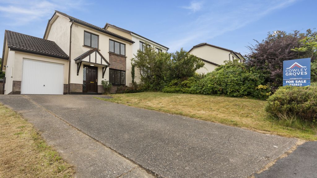 Property photo 1 of 20