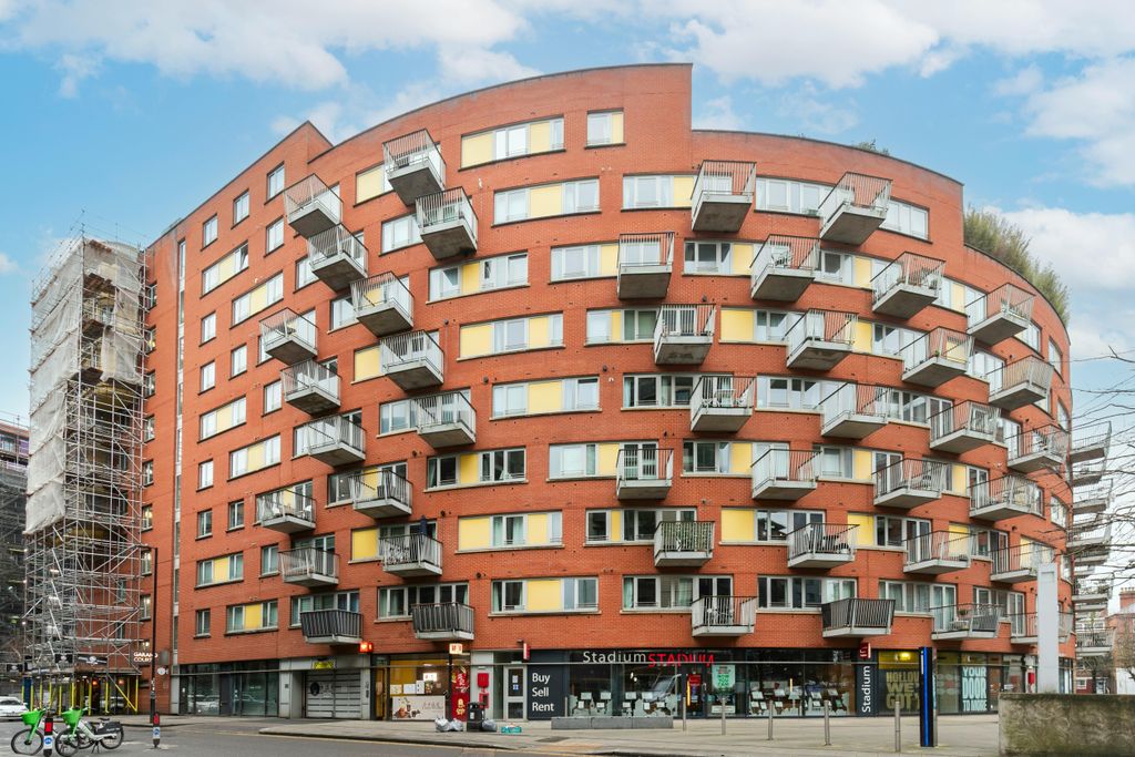 Property photo 1 of 6 Unit 2-18.Jpg