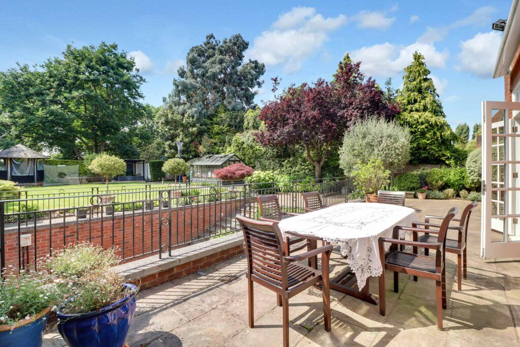 Property photo 3 of 16