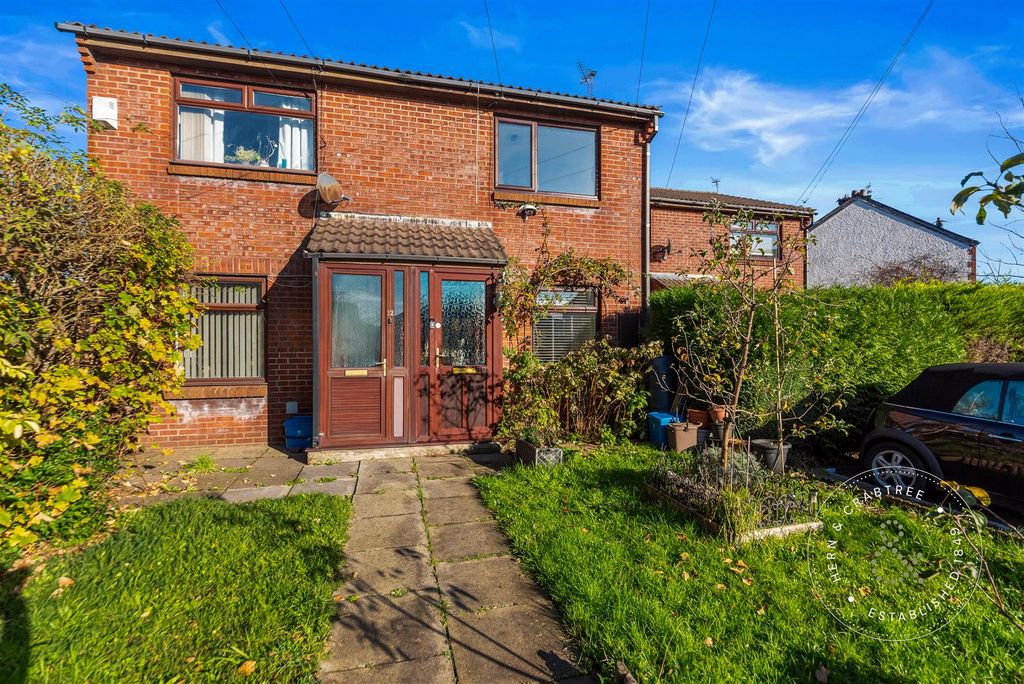 Property photo 1 of 28 Walford-Place-28.Jpg