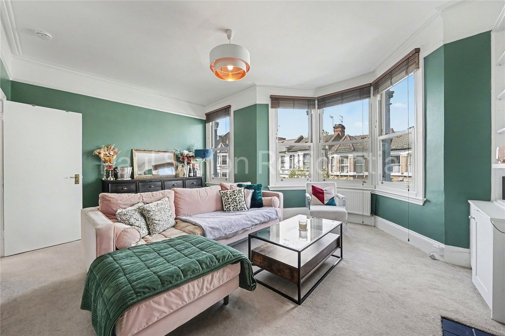 Property photo 1 of 26 Picture No. 08