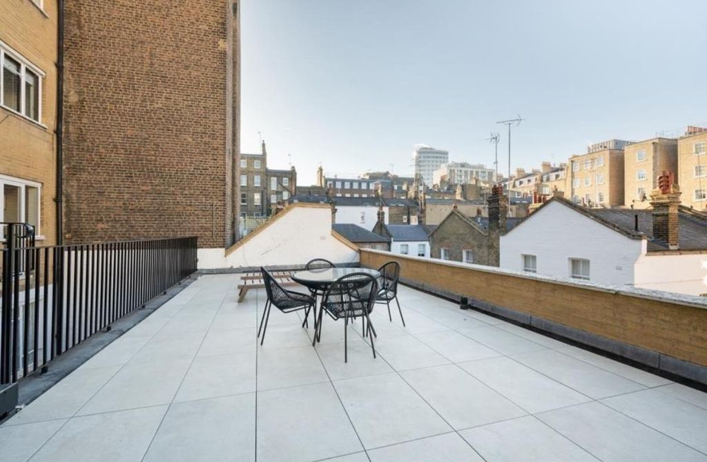 Property photo 1 of 6 Hampstead 2.Png