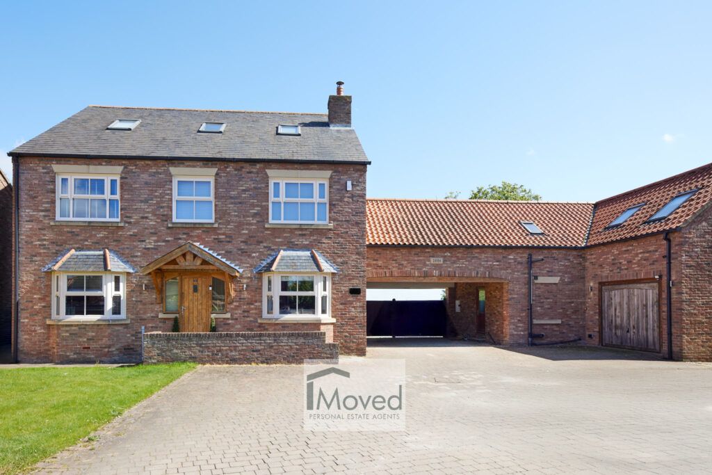 Property photo 1 of 42 Yo8-6Dh-Front-2