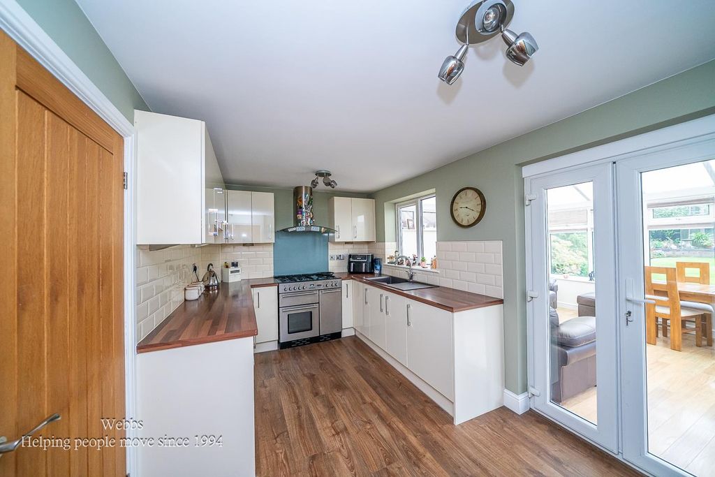 Property photo 3 of 28 Dsc03813.Jpg