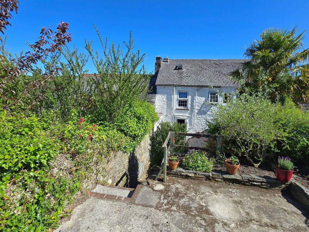 Property photo 1 of 22
