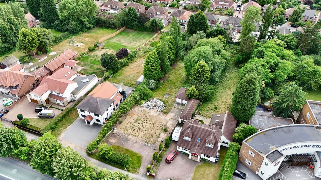 Property photo 2 of 7