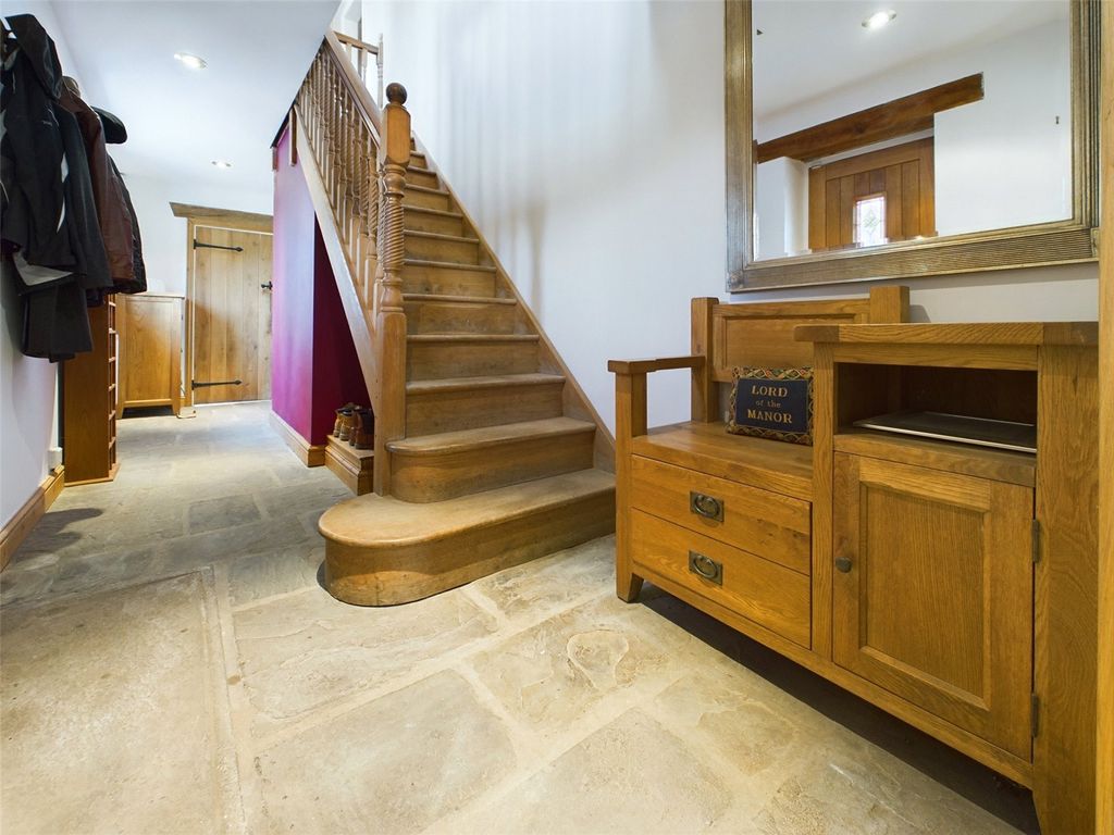 Property photo 3 of 54 Picture No. 54