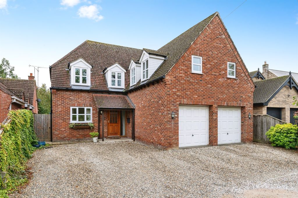 Property photo 1 of 24