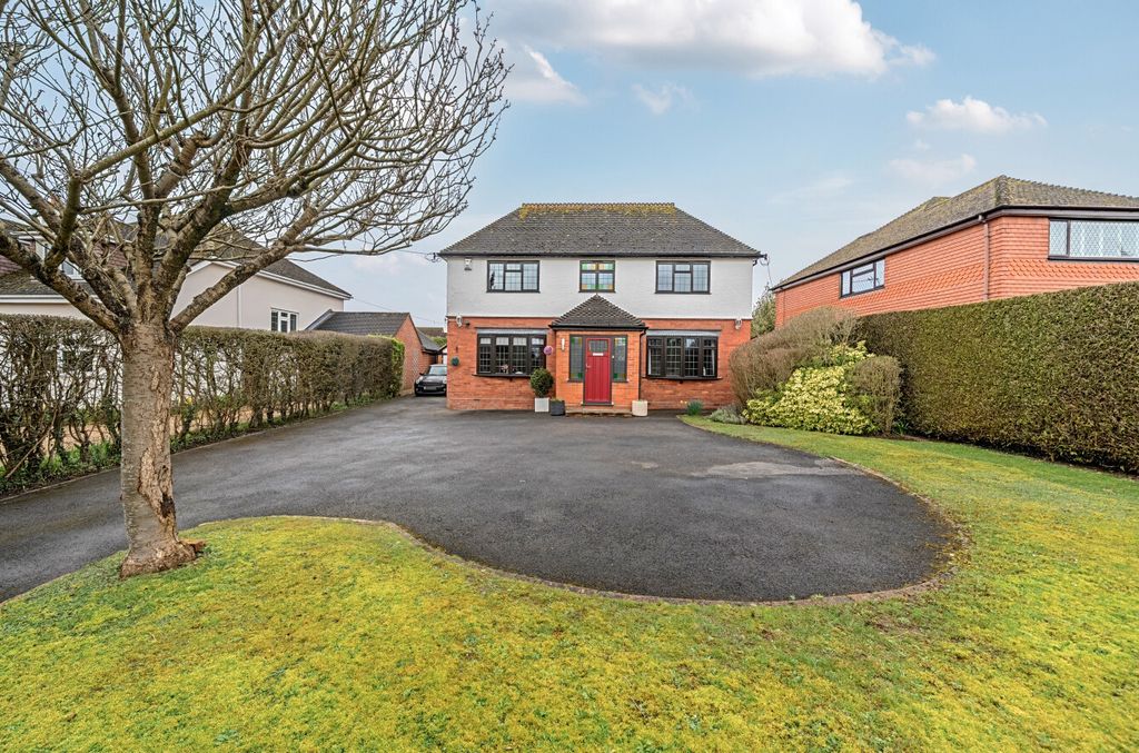 Property photo 2 of 23 1428777-45-69B7Fc...