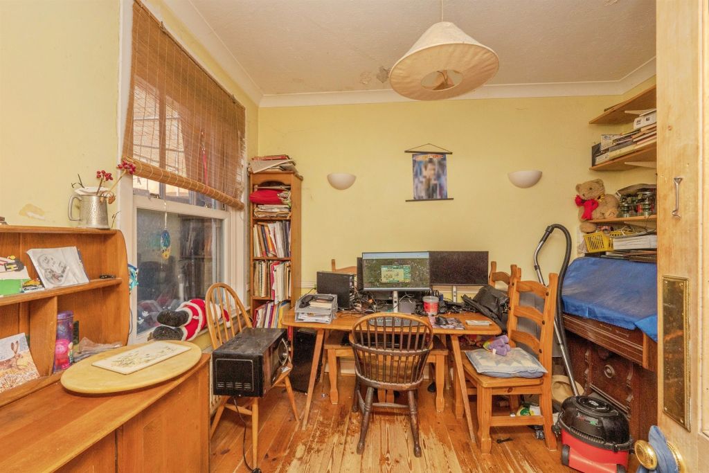Property photo 3 of 22