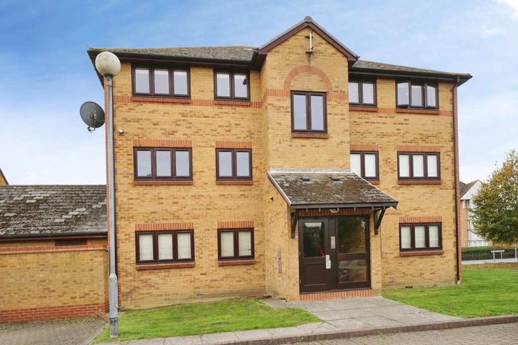 Property photo 1 of 7