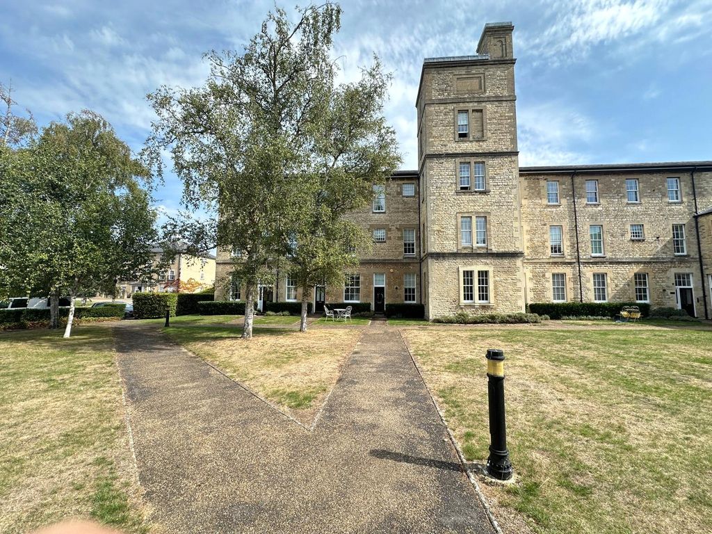 Property photo 1 of 26 Picture No. 34