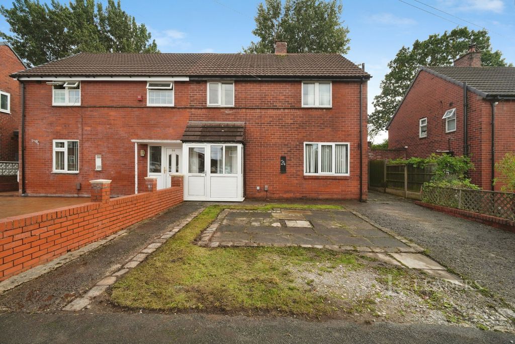 Property photo 1 of 17 Pbox-Img.Jpg