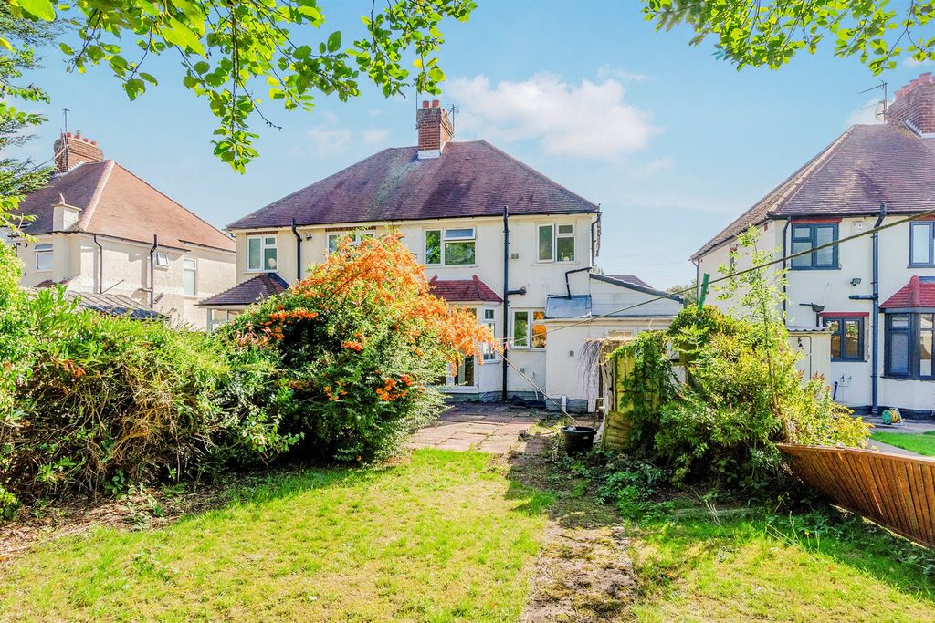 Property photo 2 of 14