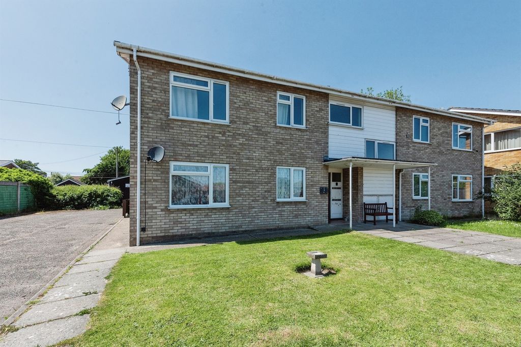 Property photo 1 of 10