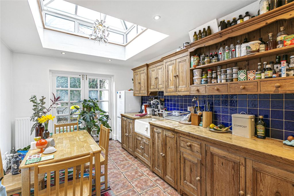 Property photo 1 of 23 Kitchen