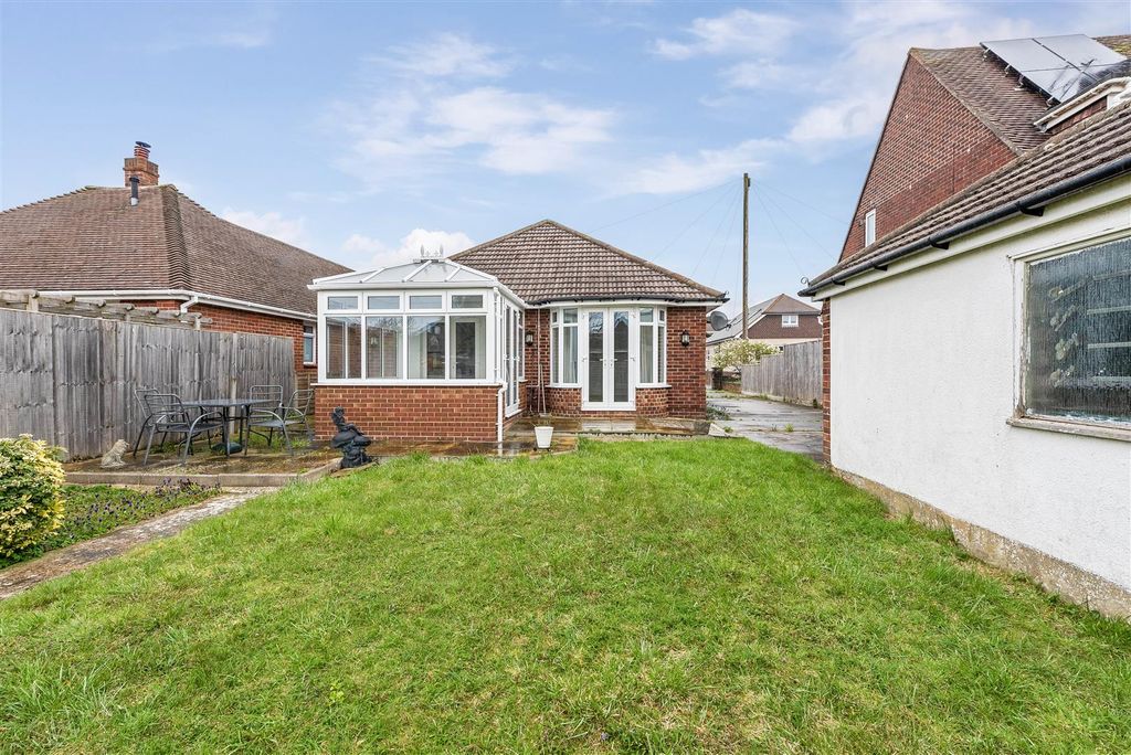 Property photo 2 of 17 Sketch_Ph18_6481679.Jpg