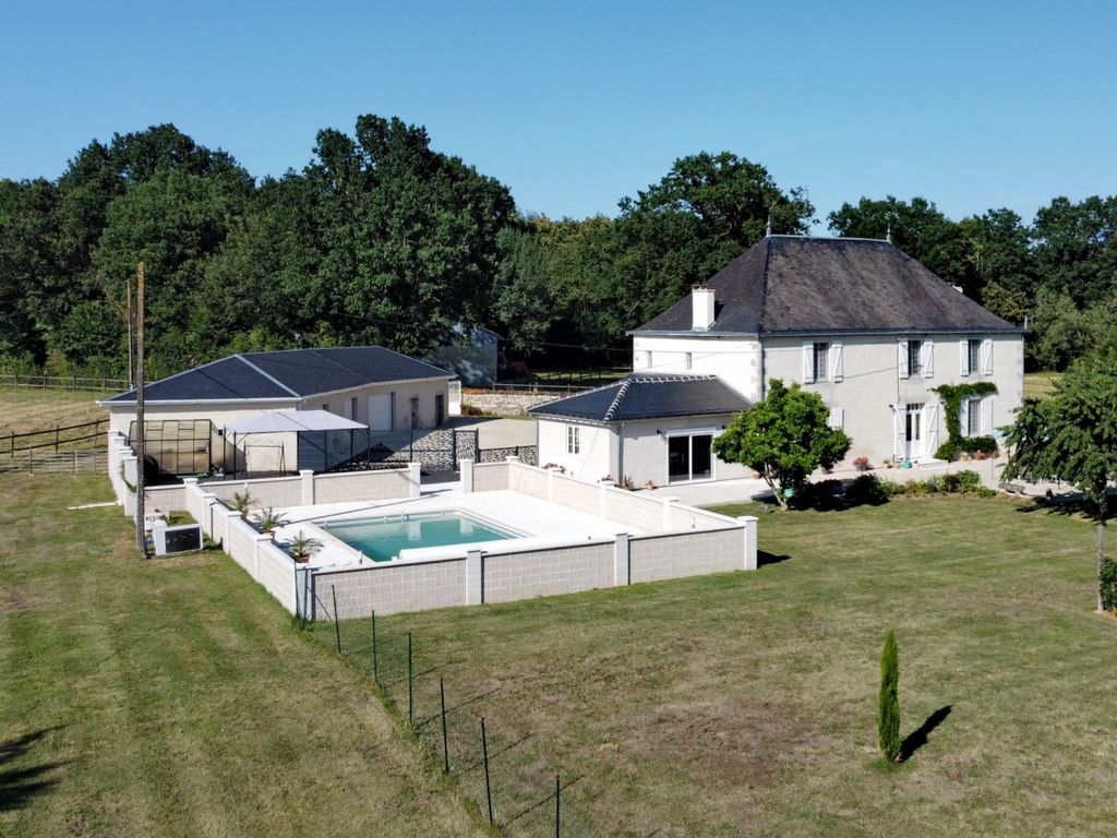 Property photo 1 of 30