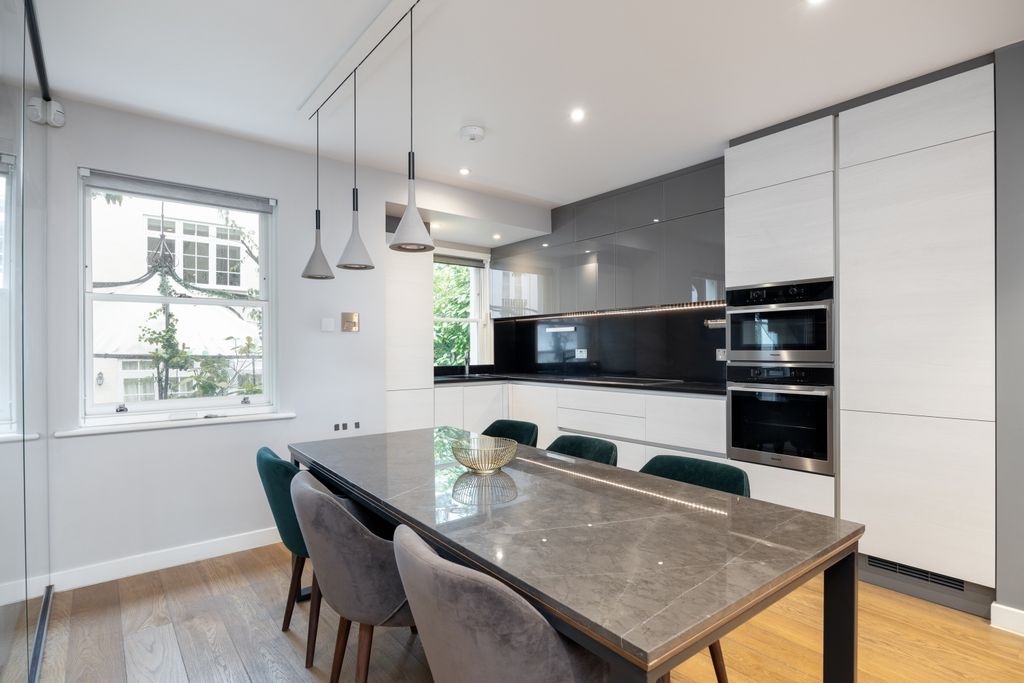 Property photo 3 of 10 Kitchen Reception Room - 3