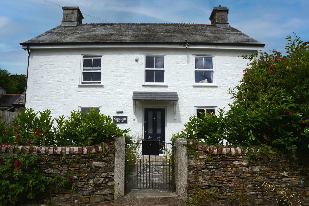 Property photo 1 of 28