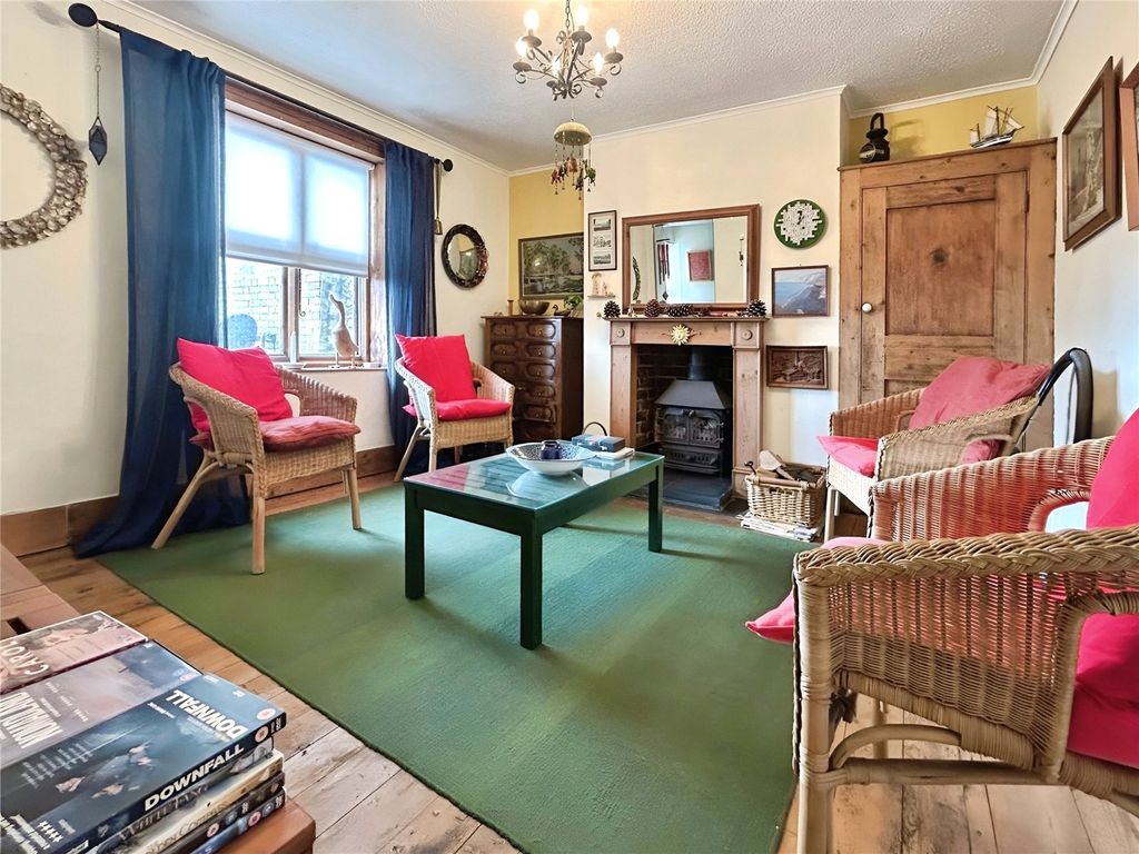 Property photo 3 of 12 Picture No. 37