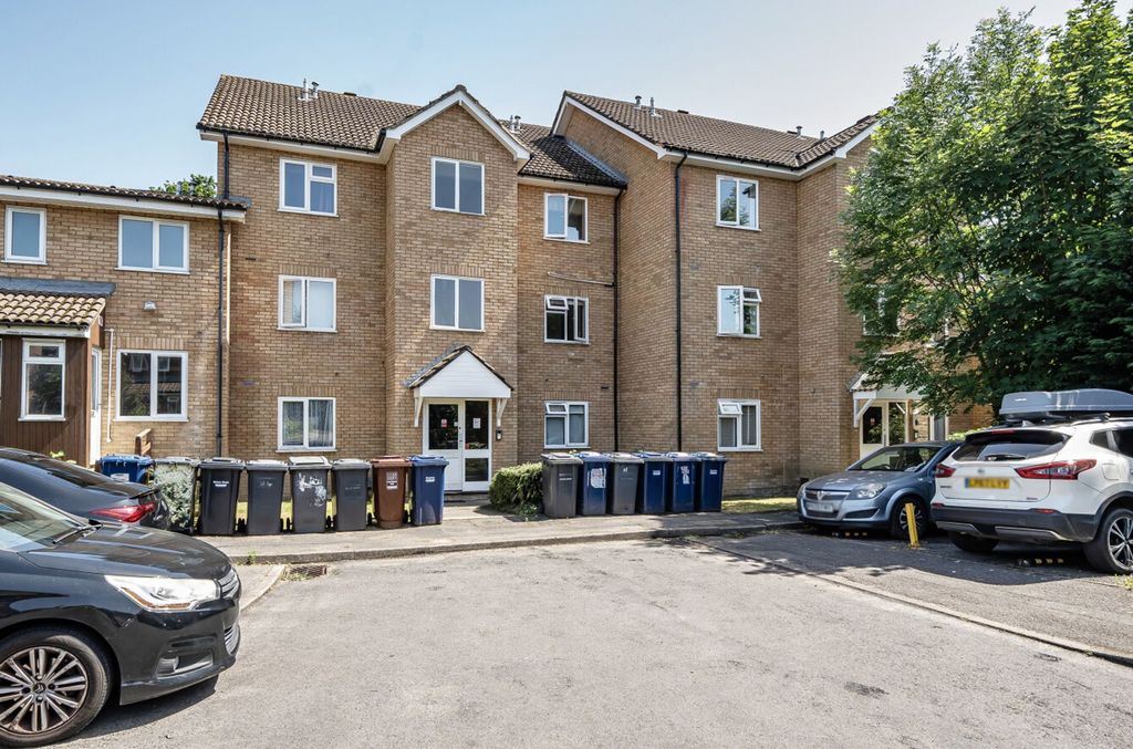 Property photo 1 of 16 1481960-16-6A3A8F...