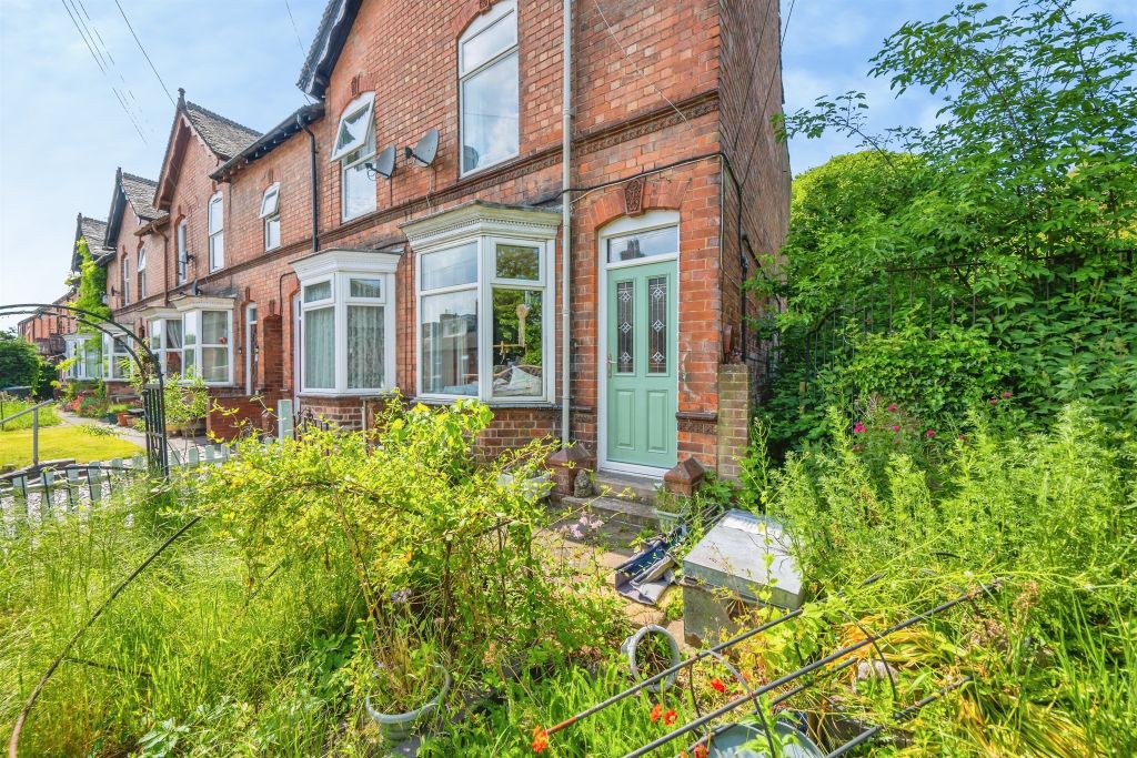 Property photo 2 of 21