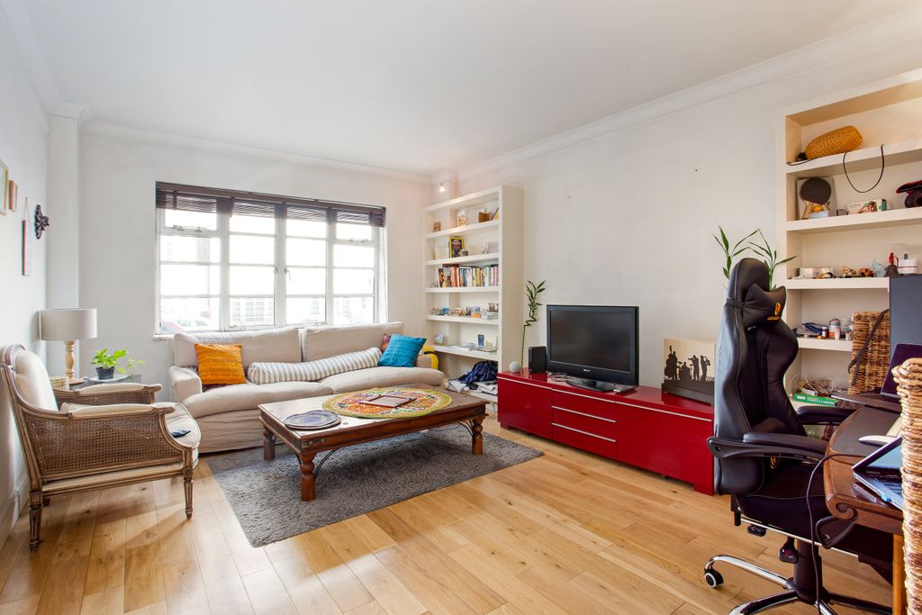 Property photo 2 of 13 2