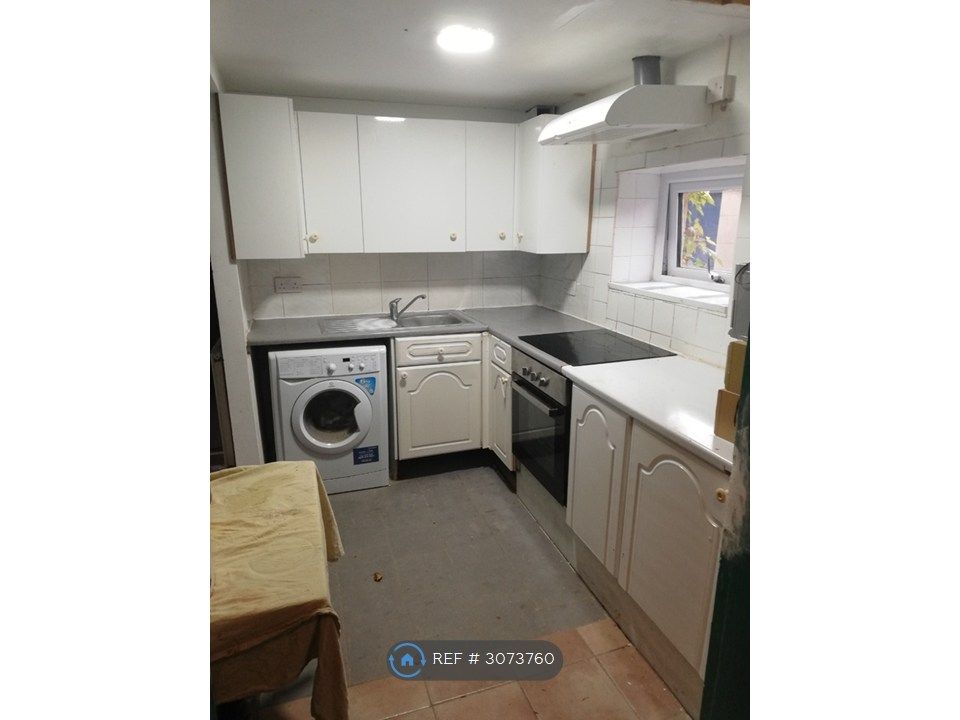 Property photo 2 of 3