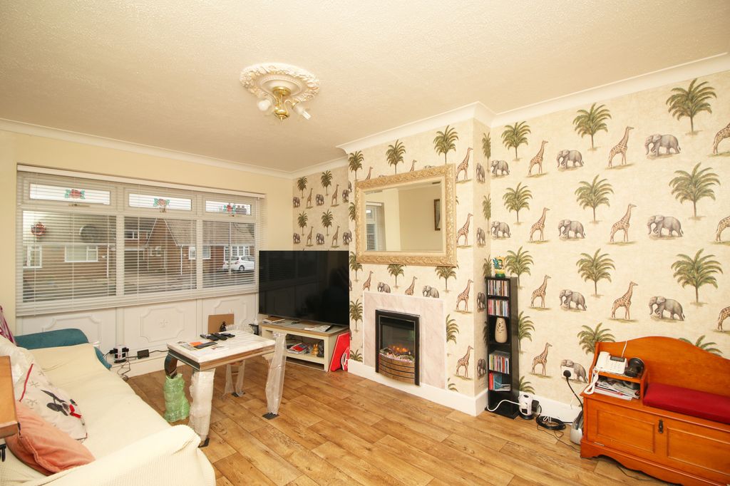 Property photo 2 of 22