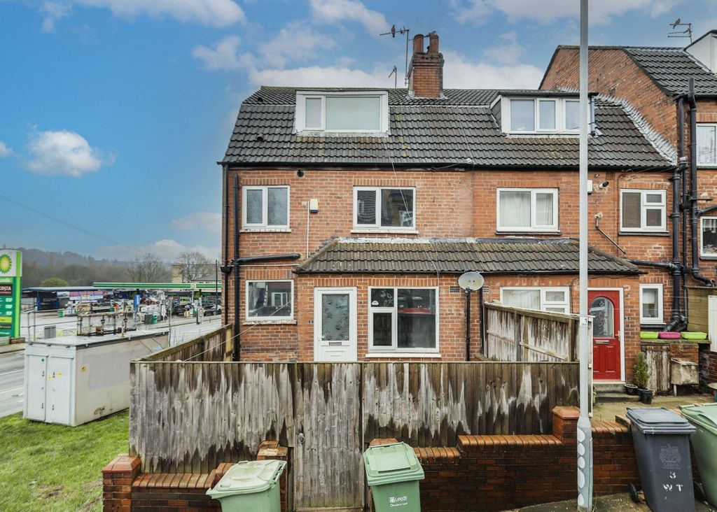 Property photo 1 of 9 Picture No. 14