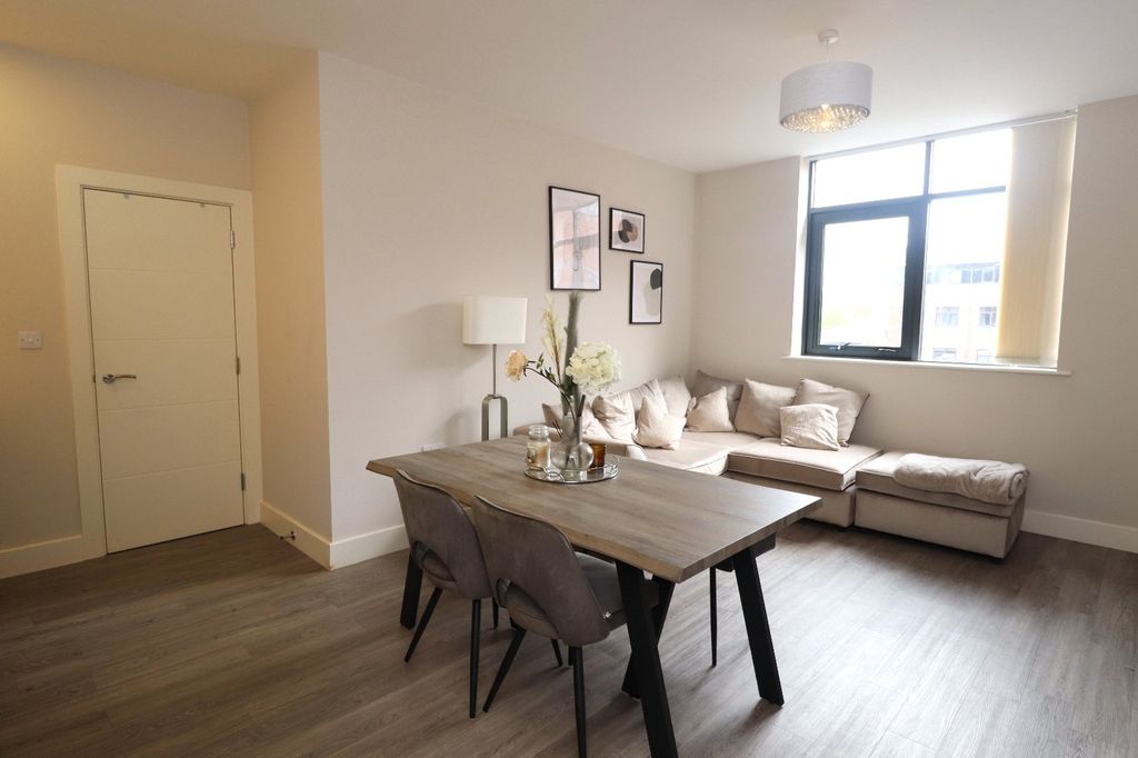 Property photo 2 of 9 Picture No. 01