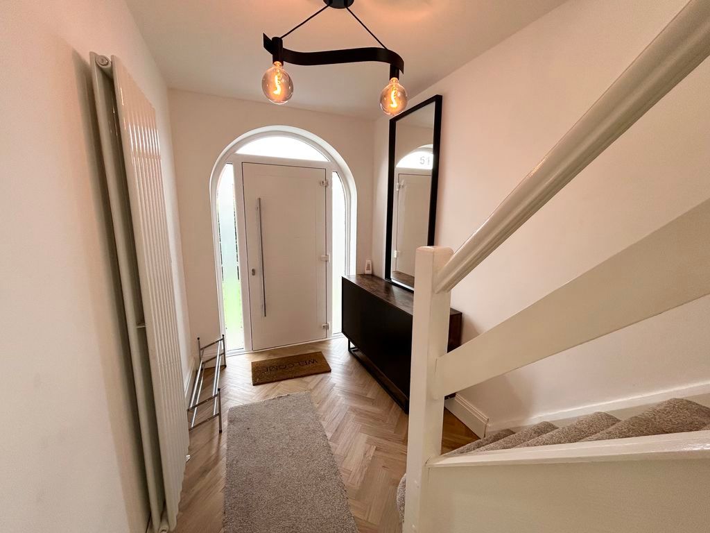 Property photo 3 of 21 Photo 2