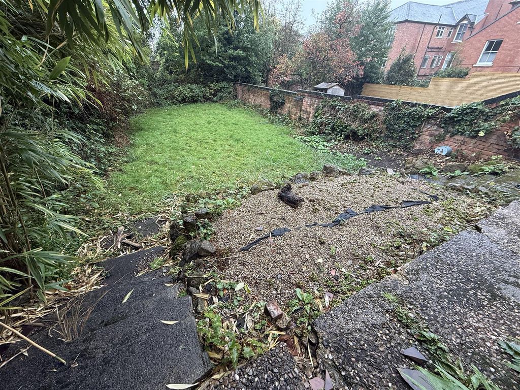 Property photo 2 of 9 Img_8445.Jpg