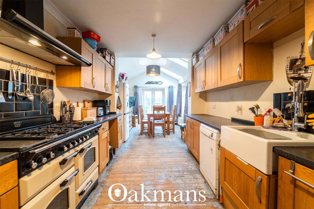 Property photo 3 of 18 Picture No. 02