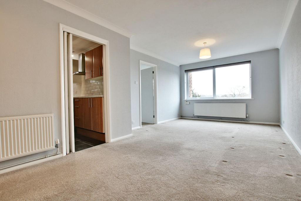 Property photo 2 of 9 2230242