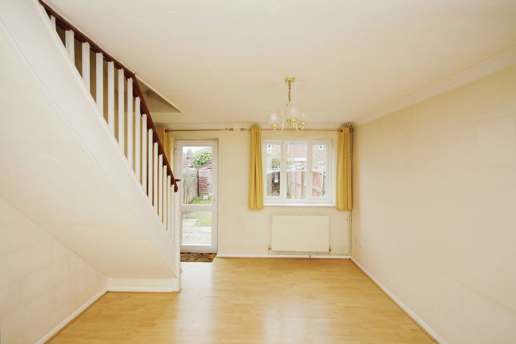 Property photo 3 of 10