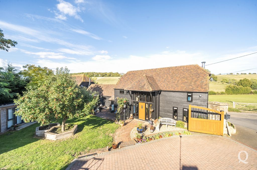 Property photo 1 of 35 Bbcb301B-A5F0-48F...