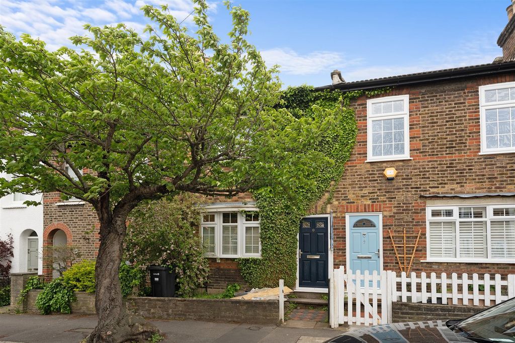 Property photo 1 of 14