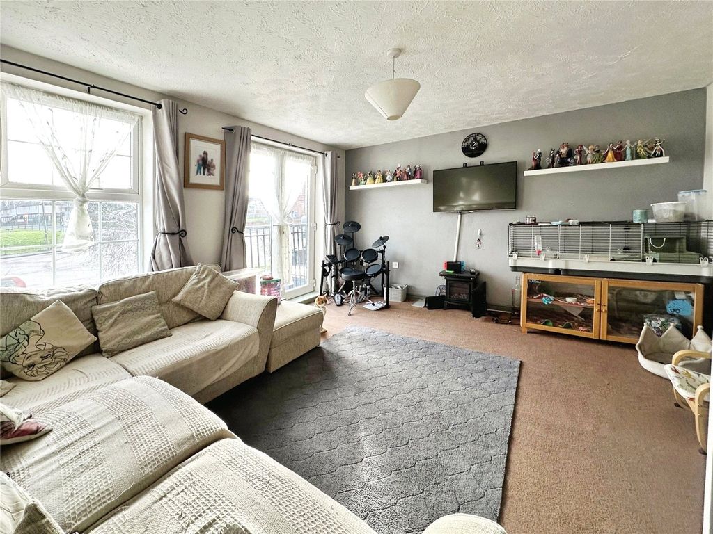 Property photo 3 of 12 Picture No. 05
