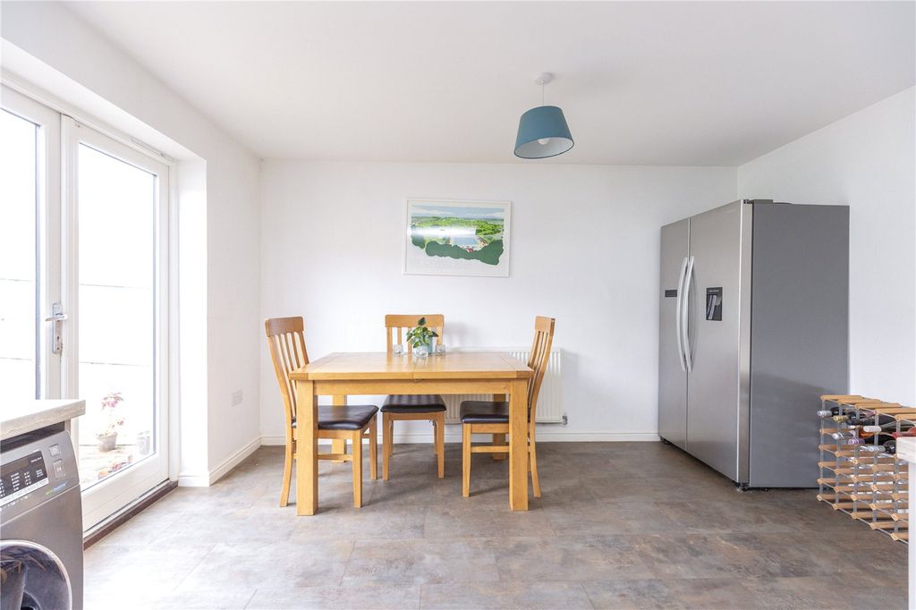 Property photo 3 of 14 Picture No. 08