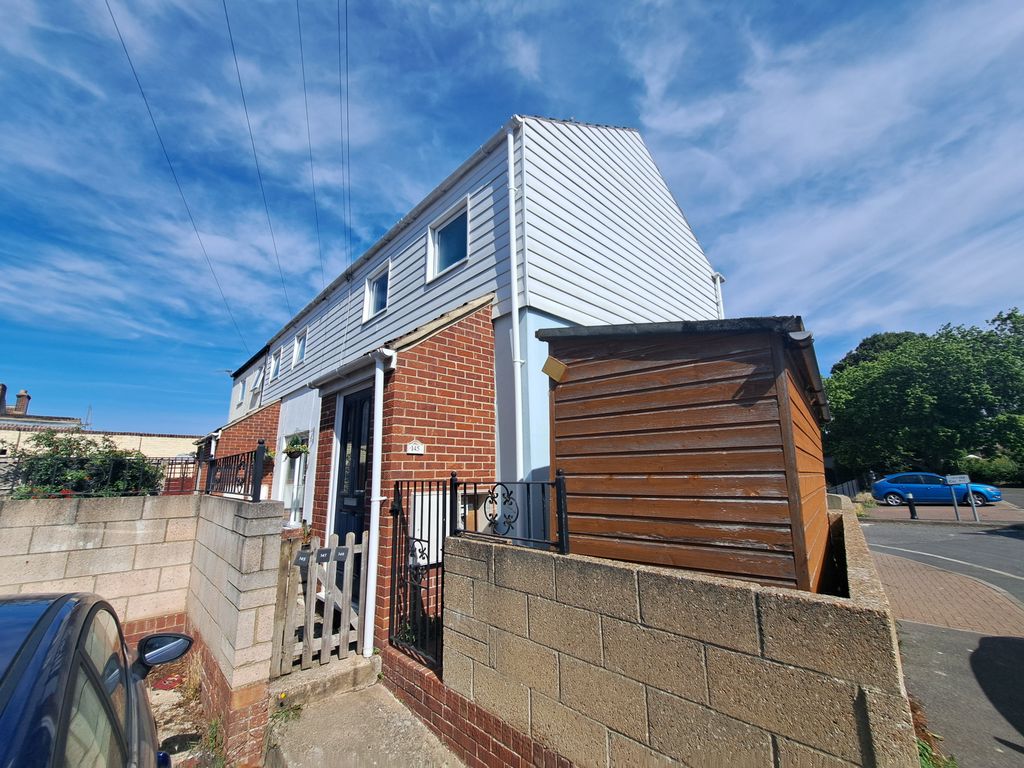 Property photo 1 of 13 Frontage